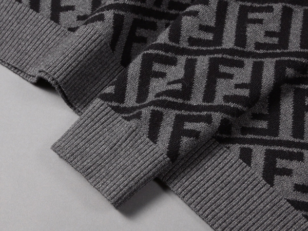 ブランドセーター着用イメージ